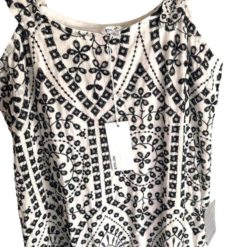 BTFL-LIFE Embroidered Eyelet 100% Cotton Aline Midi Dress Size Medium NWT - Picture 4 of 8